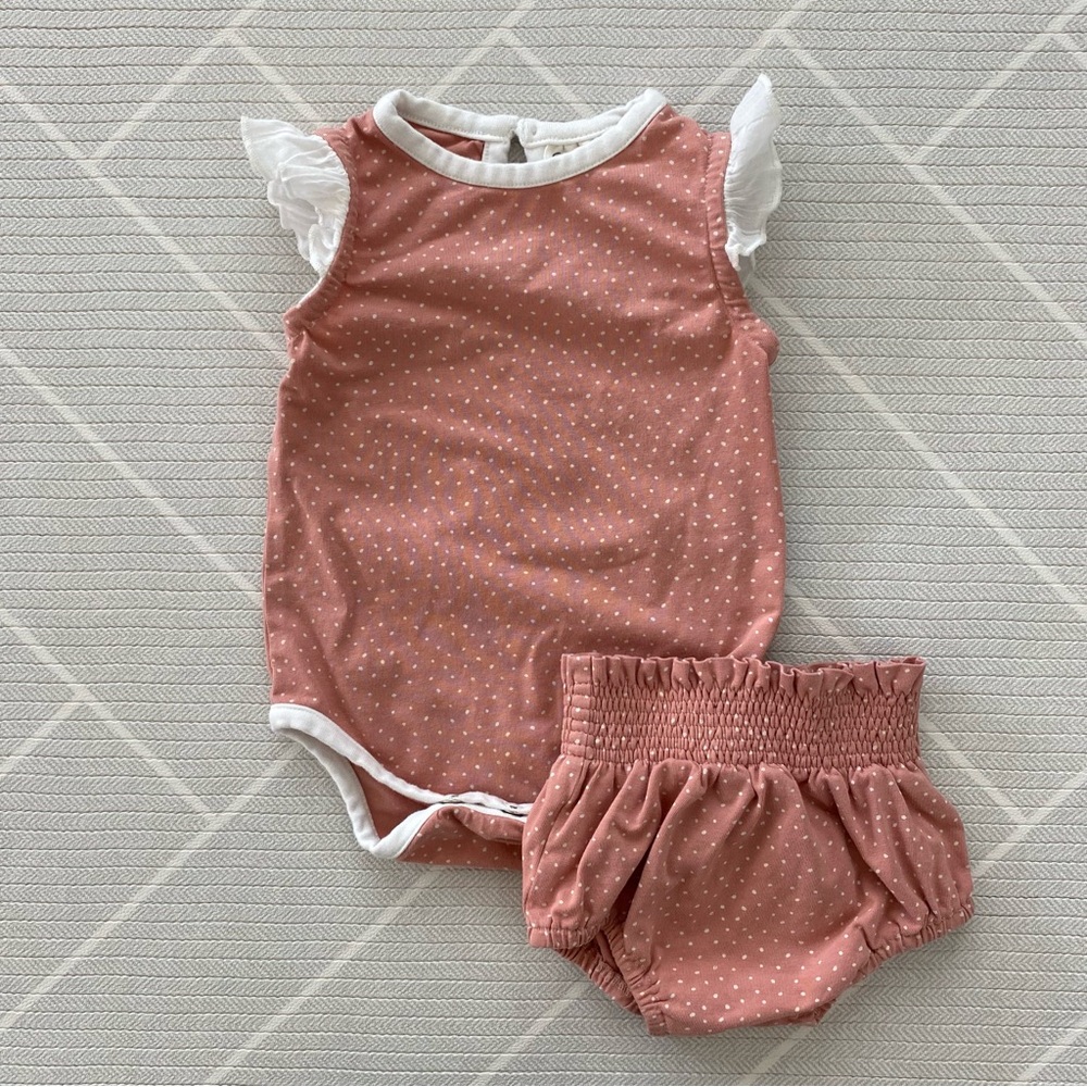 City Mouse Pink Polka Dot Baby Romper Set baby girl's size 9-12M